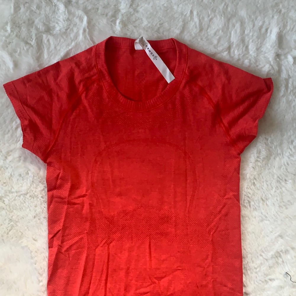 Lululemon Swiftly Tech Short Sleeve